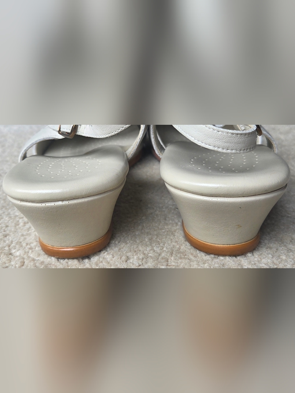 SAS Caress Bone White Cross Strap Wedge Leather Sandal Size 11 USA - Picture 6 of 9